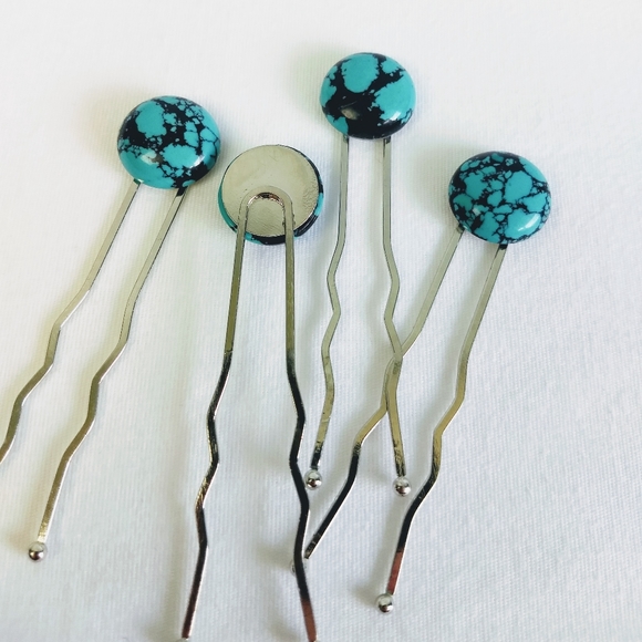 Handmade Faux Turquoise Hairpins Set - Picture 3 of 3